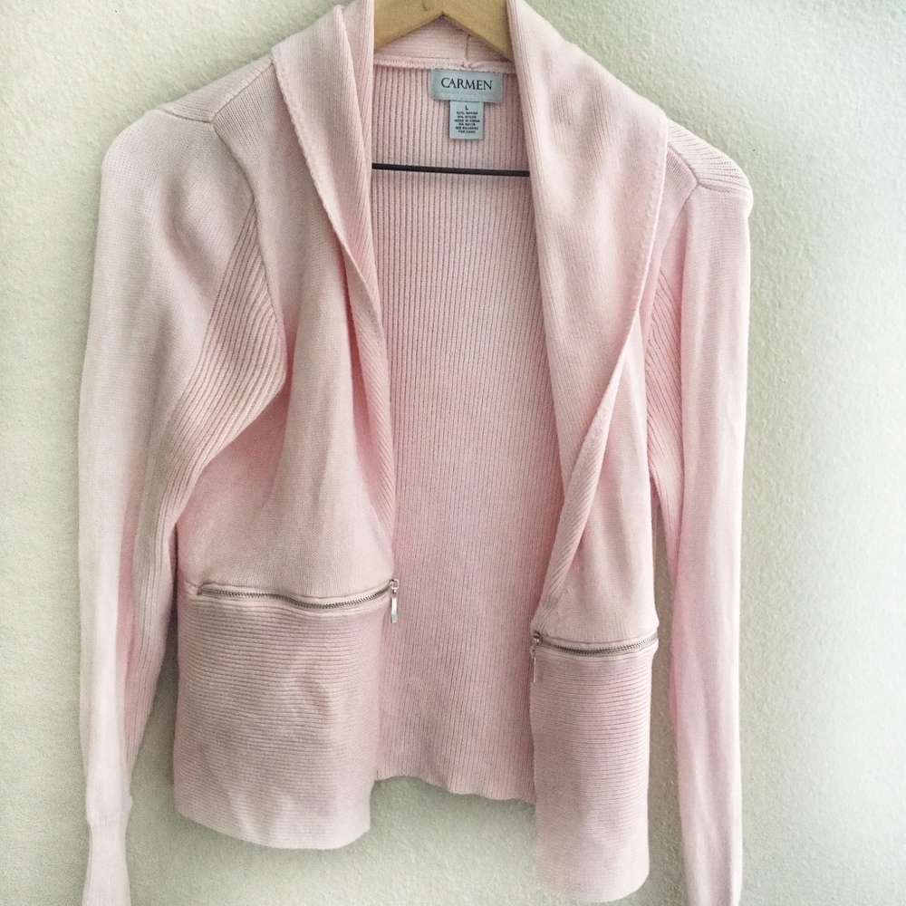 Carmen Mark Valvo Ribbed Pink Sweater with Pockets